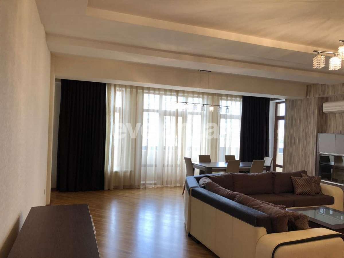 Kirayə verilir, yeni tikili, 3 otaqlı, 175 m², Bakı, Nəsimi r, 28 may m.