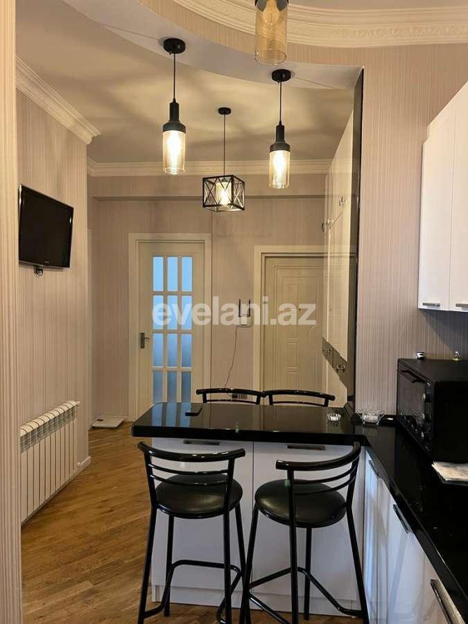 Satılır, yeni tikili, 3 otaqlı, 85 m², Bakı, Binəqədi r, 7-ci mikrorayon q, Azadlıq prospekti m.