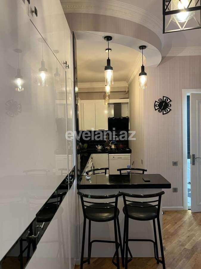 Satılır, yeni tikili, 3 otaqlı, 85 m², Bakı, Binəqədi r, 7-ci mikrorayon q, Azadlıq prospekti m.