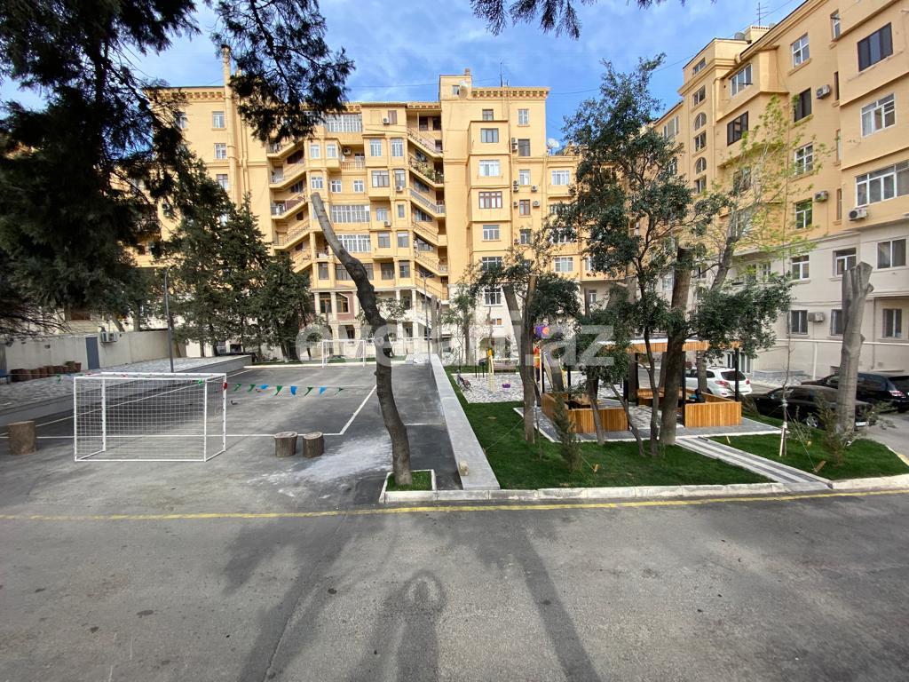 Продаётся, вторичка, 1-комнаты, 34 m², Баку, Насиминский r, Низами m.