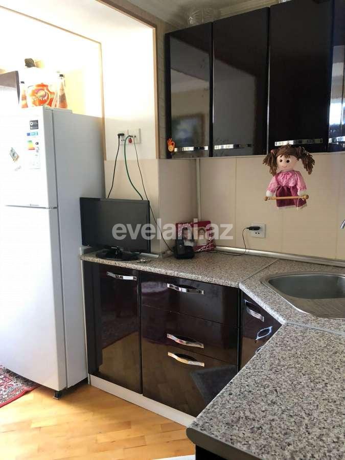 Satılır, köhnə tikili, 2 otaqlı, 55 m², Bakı, Yasamal r, Yasamal q, Elmlər Akademiyası m.