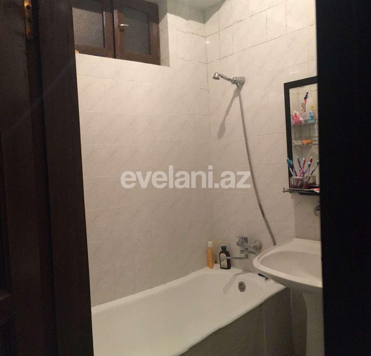 Satılır, köhnə tikili, 4 otaqlı, 117 m², Bakı, Səbail r, Bayıl q.