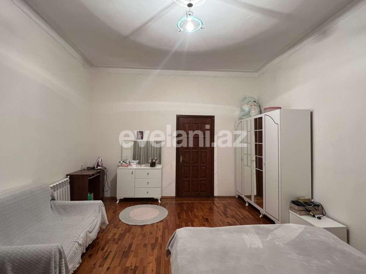 Satılır, köhnə tikili, 4 otaqlı, 117 m², Bakı, Səbail r, Bayıl q.