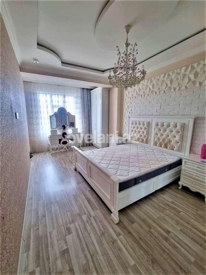 Kirayə verilir, yeni tikili, 3 otaqlı, 145 m², Bakı, Xətai r, Şah İsmayıl Xətai m.