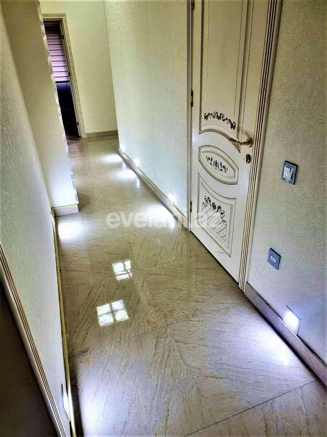 Kirayə verilir, yeni tikili, 3 otaqlı, 145 m², Bakı, Xətai r, Şah İsmayıl Xətai m.