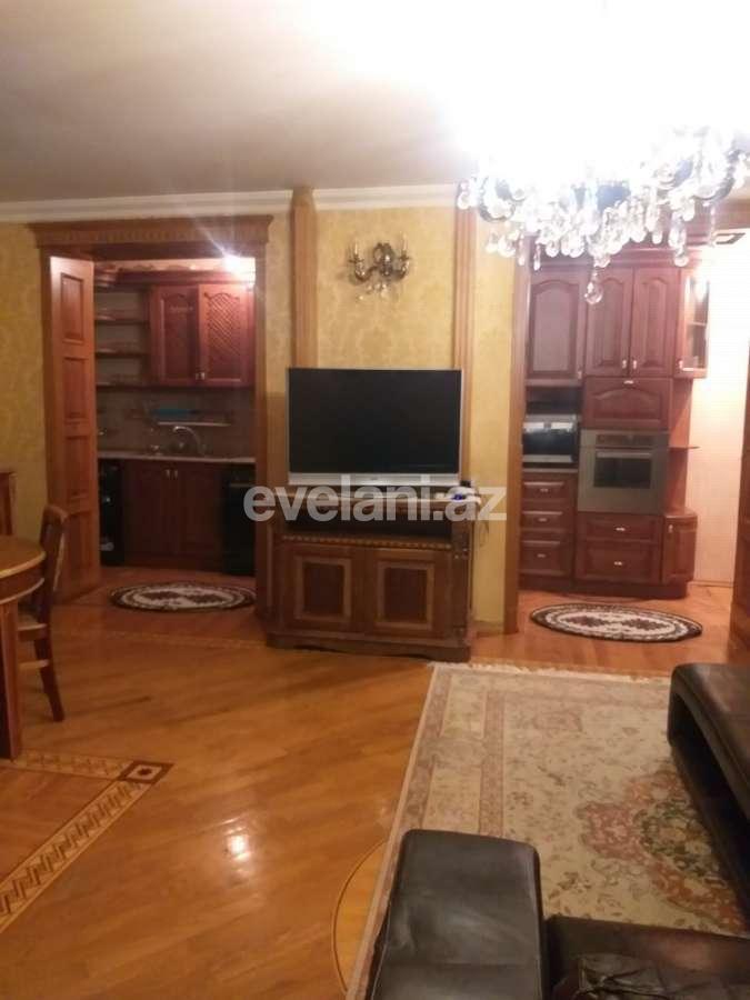 Kirayə verilir, köhnə tikili, 2 otaqlı, 60 m², Bakı, Xətai r, Şah İsmayıl Xətai m.