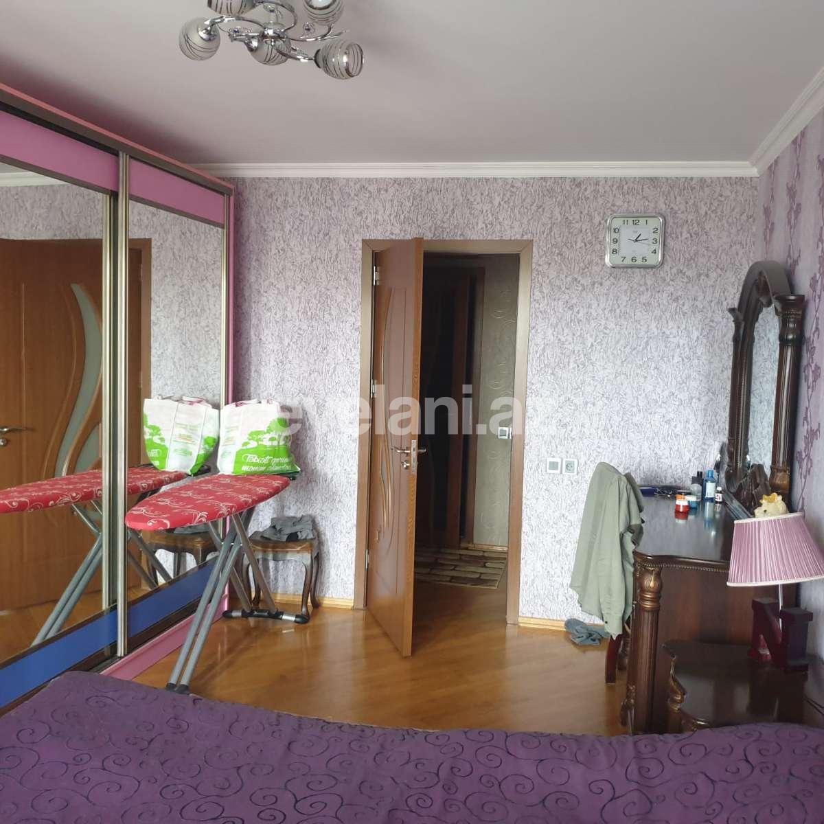 Продаётся, вторичка, 3-комнаты, 65 m², Баку, Ясамальский r, Элмляр Академиясы m.