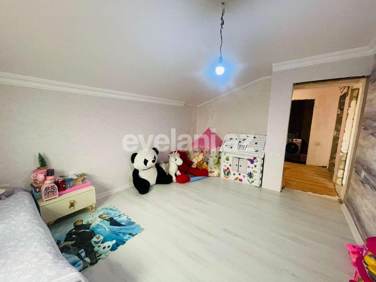 Satılır, həyət evi / bağ, 4 otaqlı, 240 m², Bakı, Suraxanı r, Hövsan q.