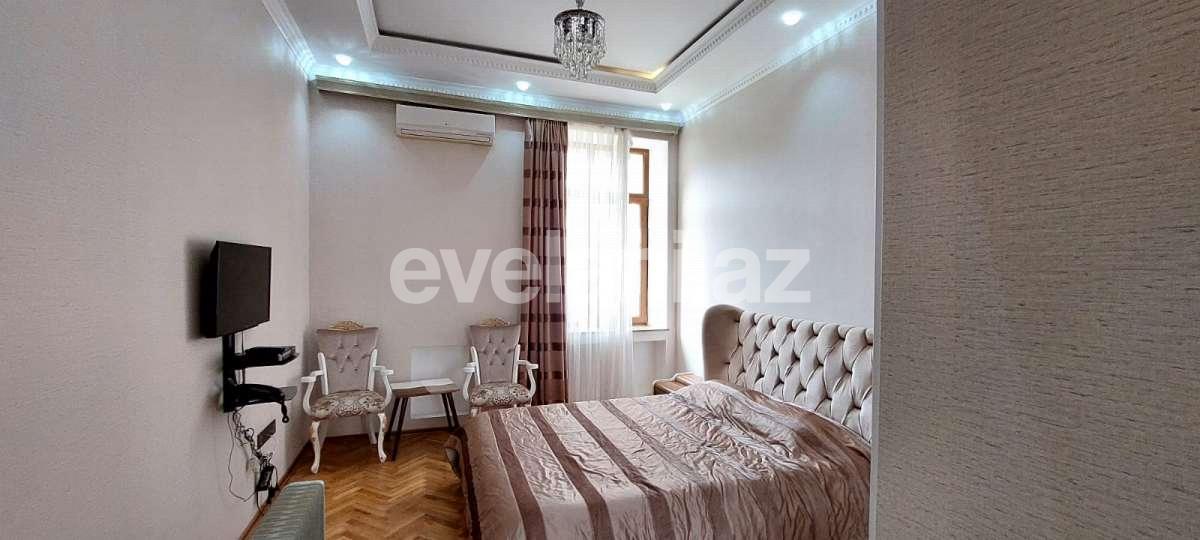 Kirayə verilir, köhnə tikili, 1 otaqlı, 40 m², Bakı, Səbail r, Sahil m.