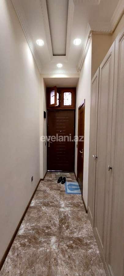 Kirayə verilir, köhnə tikili, 1 otaqlı, 40 m², Bakı, Səbail r, Sahil m.