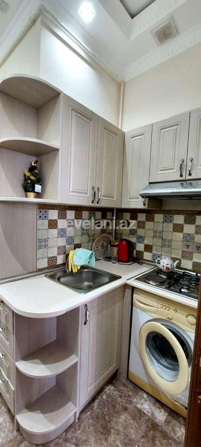 Kirayə verilir, köhnə tikili, 1 otaqlı, 40 m², Bakı, Səbail r, Sahil m.