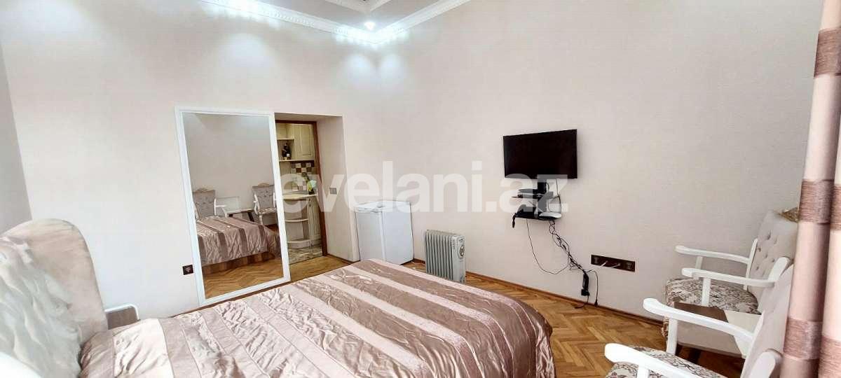 Kirayə verilir, köhnə tikili, 1 otaqlı, 40 m², Bakı, Səbail r, Sahil m.