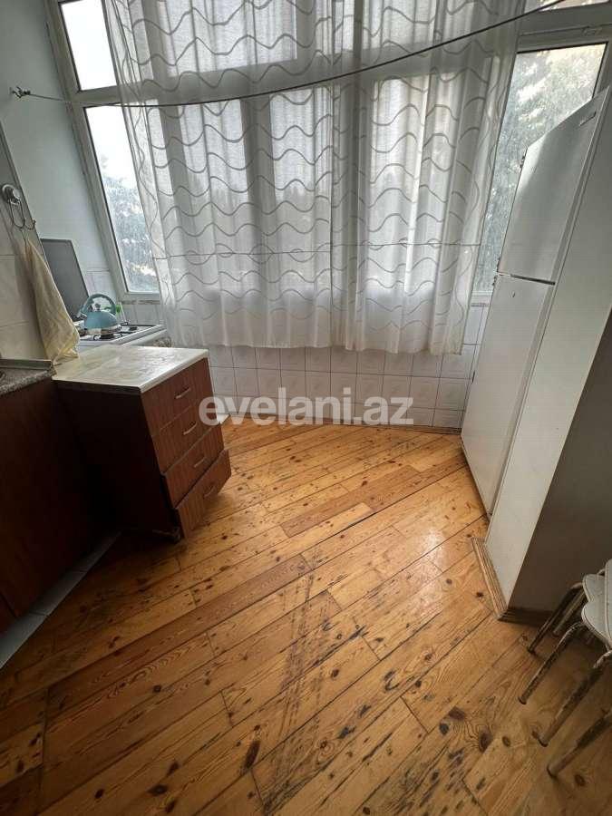 Kirayə verilir, köhnə tikili, 2 otaqlı, 66 m², Bakı, Nəsimi r, 4-cü mikrorayon q, Memar Əcəmi m.