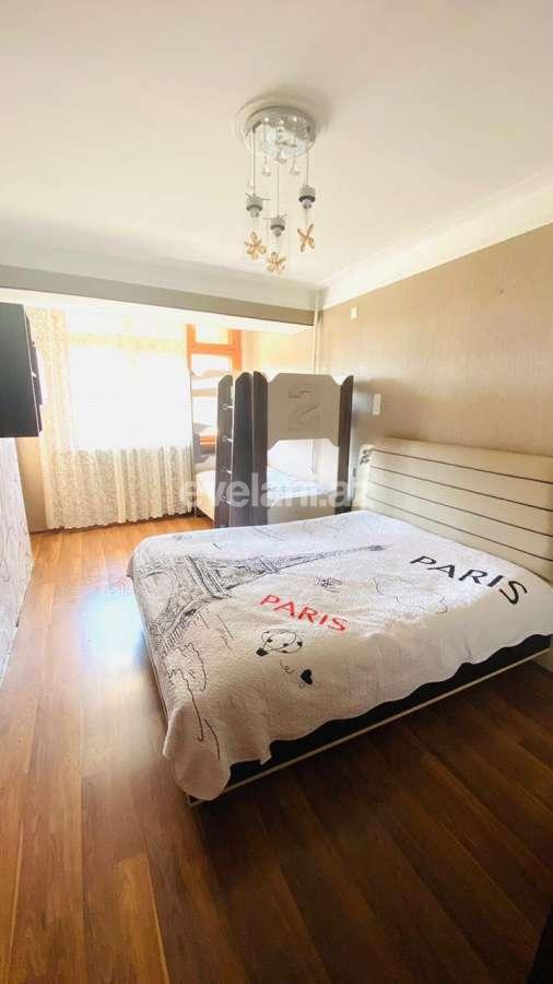 Rent, old building, 3 room, 102 m², Baku, Nasimi r.