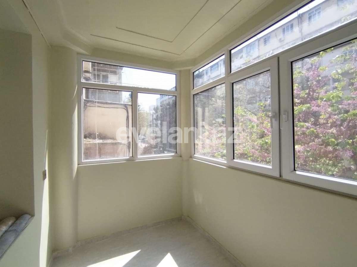 Sale, old building, 2 room, 60 m², Baku, Yasamal r, Inshaatchilar m.