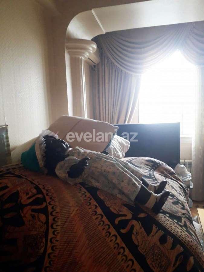 Satılır, köhnə tikili, 3 otaqlı, 90 m², Bakı, Nərimanov r, Gənclik m.