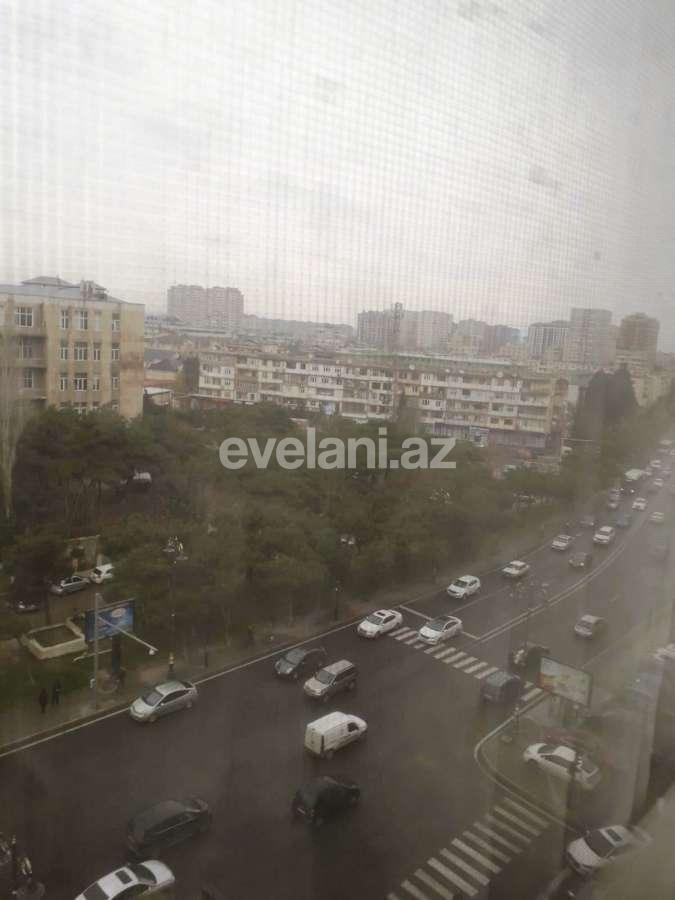 Satılır, köhnə tikili, 3 otaqlı, 90 m², Bakı, Nərimanov r, Gənclik m.