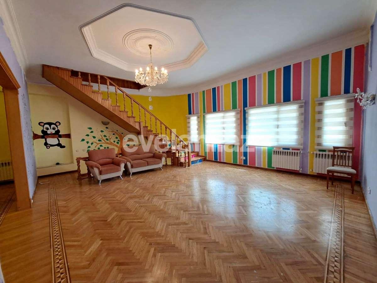 Satılır, villa, 8 otaqlı, 700 m², Bakı, Nərimanov r, Gənclik m.