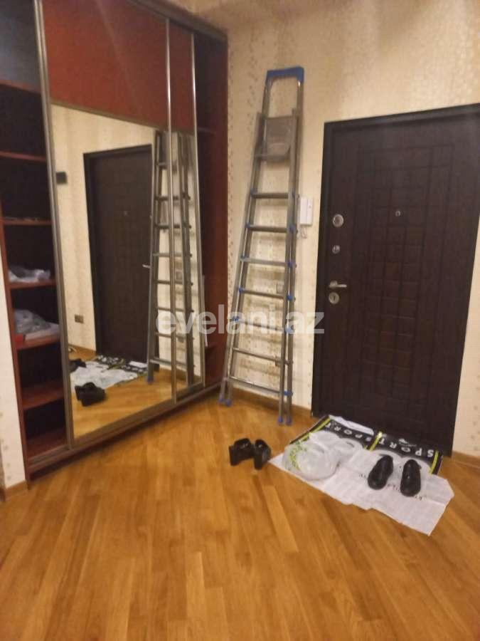 Сдаётся, новостройка, 3-комнаты, 127 m², Баку, Бинагадинский r, 8-й микрорайон p, Азадлыг проспекти m.