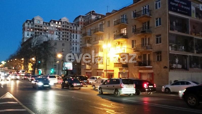 Продаётся, вторичка, 2-комнаты, 60 m², Баку, Насиминский r, Низами m.