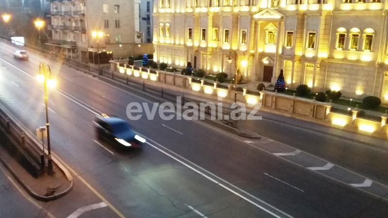 Продаётся, вторичка, 2-комнаты, 60 m², Баку, Насиминский r, Низами m.