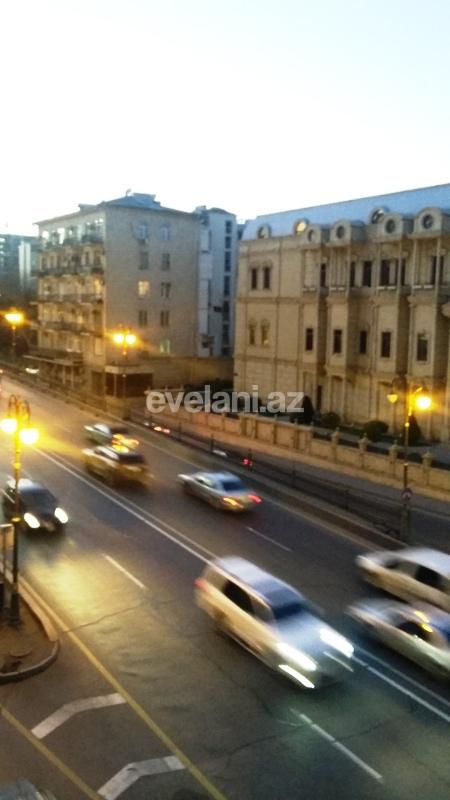 Продаётся, вторичка, 2-комнаты, 60 m², Баку, Насиминский r, Низами m.