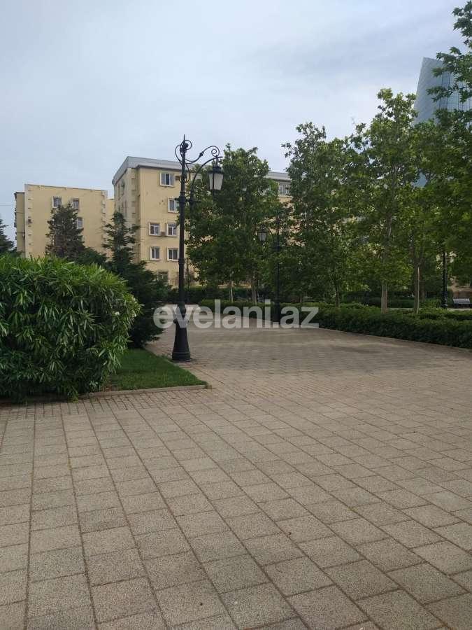 Kirayə verilir, köhnə tikili, 3 otaqlı, 59.99 m², Bakı, Xətai r.