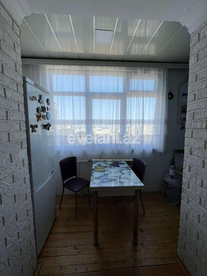 Satılır, köhnə tikili, 3 otaqlı, 59.98 m², Bakı, Sabunçu r, Bakıxanov q, Neftçilər m.