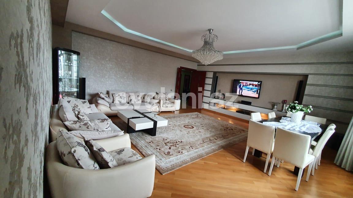 Rent, new building, 3 room, 222 m², Baku, Nasimi r, 28 may m.