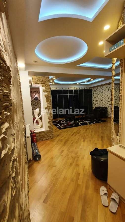 Rent, new building, 3 room, 222 m², Baku, Nasimi r, 28 may m.