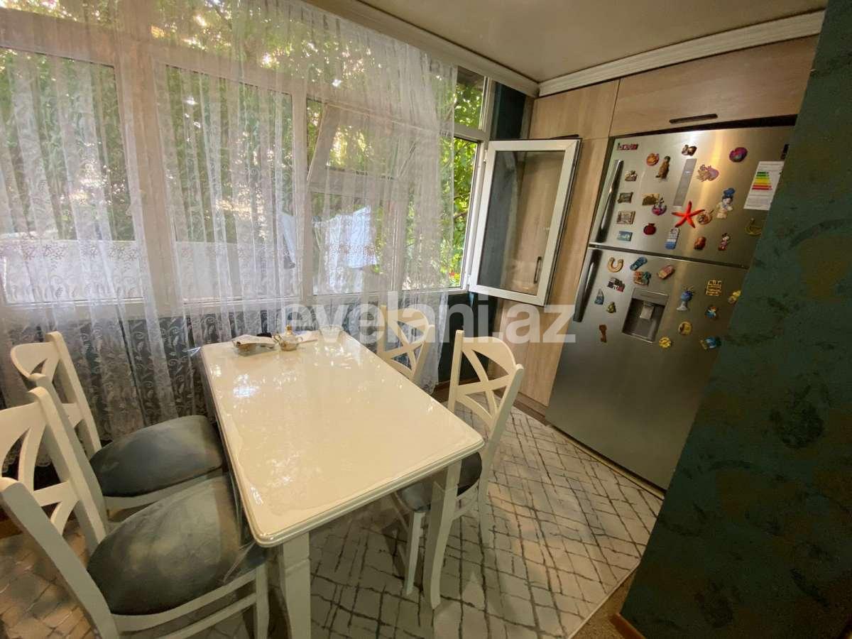 Satılır, köhnə tikili, 2 otaqlı, 59.98 m², Bakı, Nəsimi r, 28 may m.