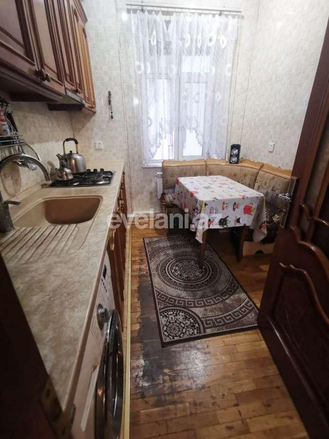 Rent, old building, 4 room, 120 m², Baku, Binagadi r, M. Rasulzadeh d, Azadlig prospekti m.