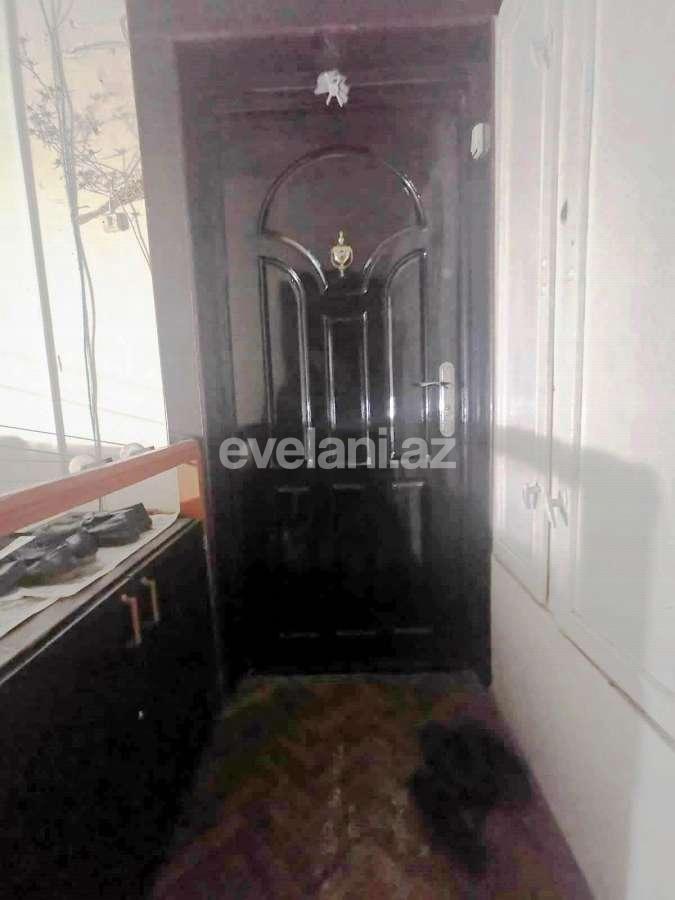 Rent, old building, 4 room, 120 m², Baku, Binagadi r, M. Rasulzadeh d, Azadlig prospekti m.