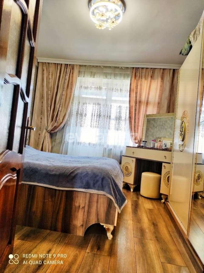 Satılır, köhnə tikili, 2 otaqlı, 50 m², Bakı, Yasamal r, Nizami m.