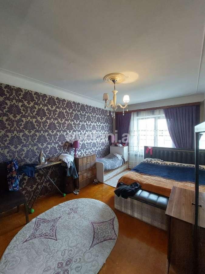 Sale, old building, 4 room, 110 m², Baku, Nizami r, Khalglar Doslugu m.