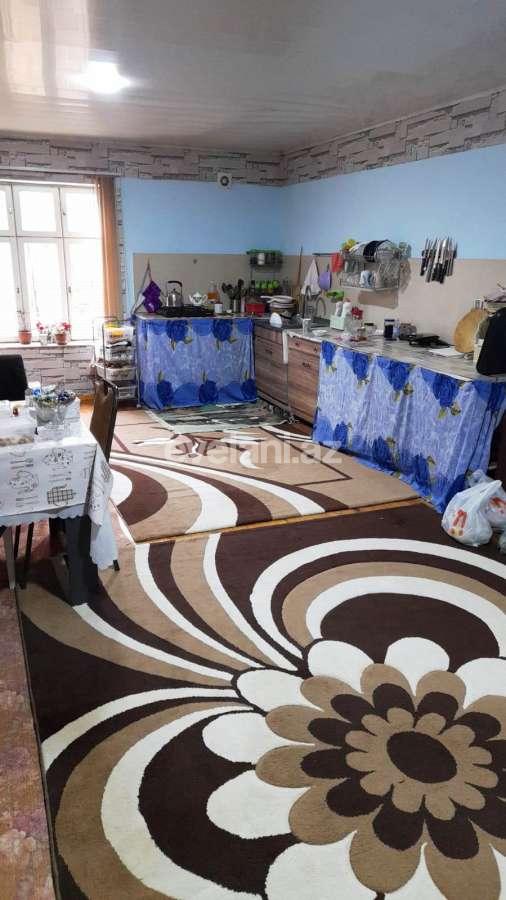 Kirayə verilir, həyət evi / bağ, 5 otaqlı, 330 m², Bakı, Binəqədi r, Avtovağzal m.