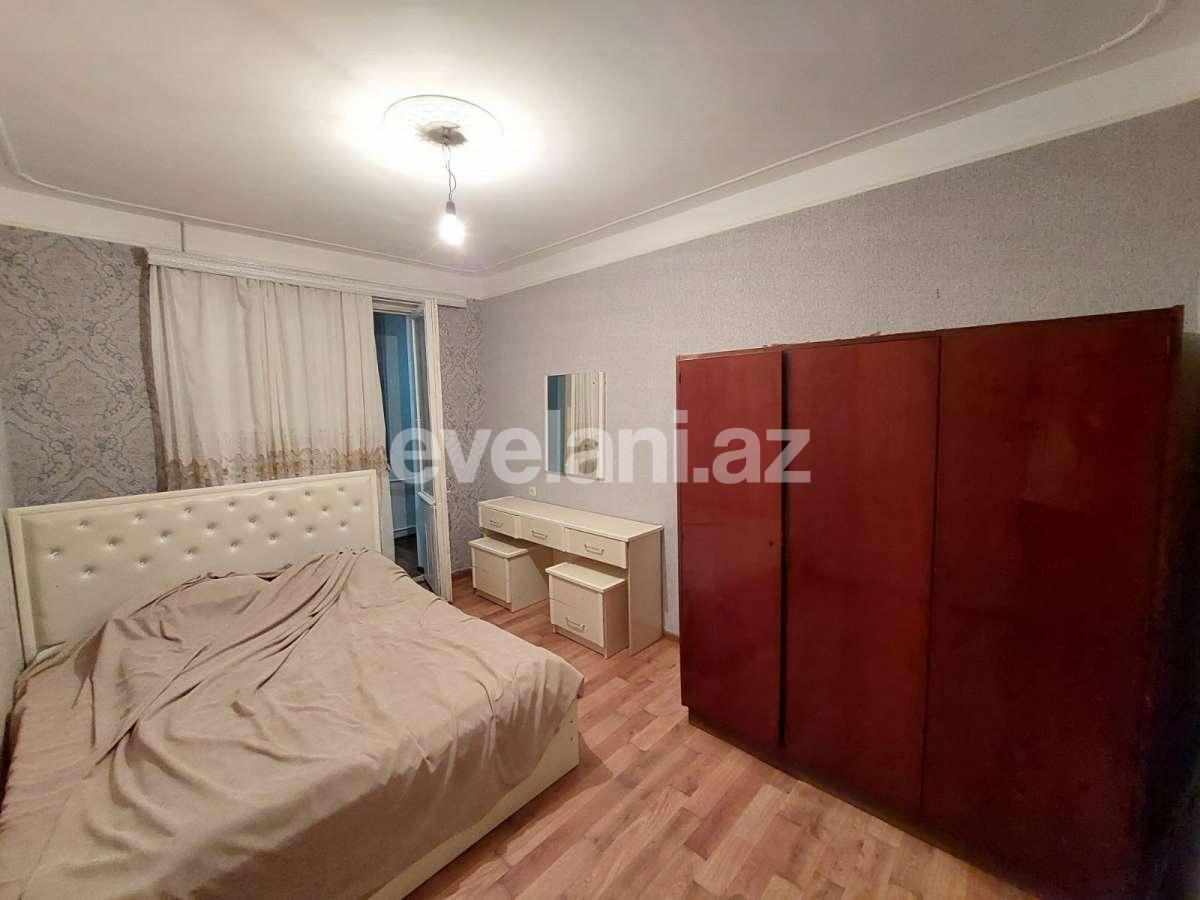 Satılır, köhnə tikili, 4 otaqlı, 110 m², Bakı, Nizami r, Xalqlar Dostluğu m.