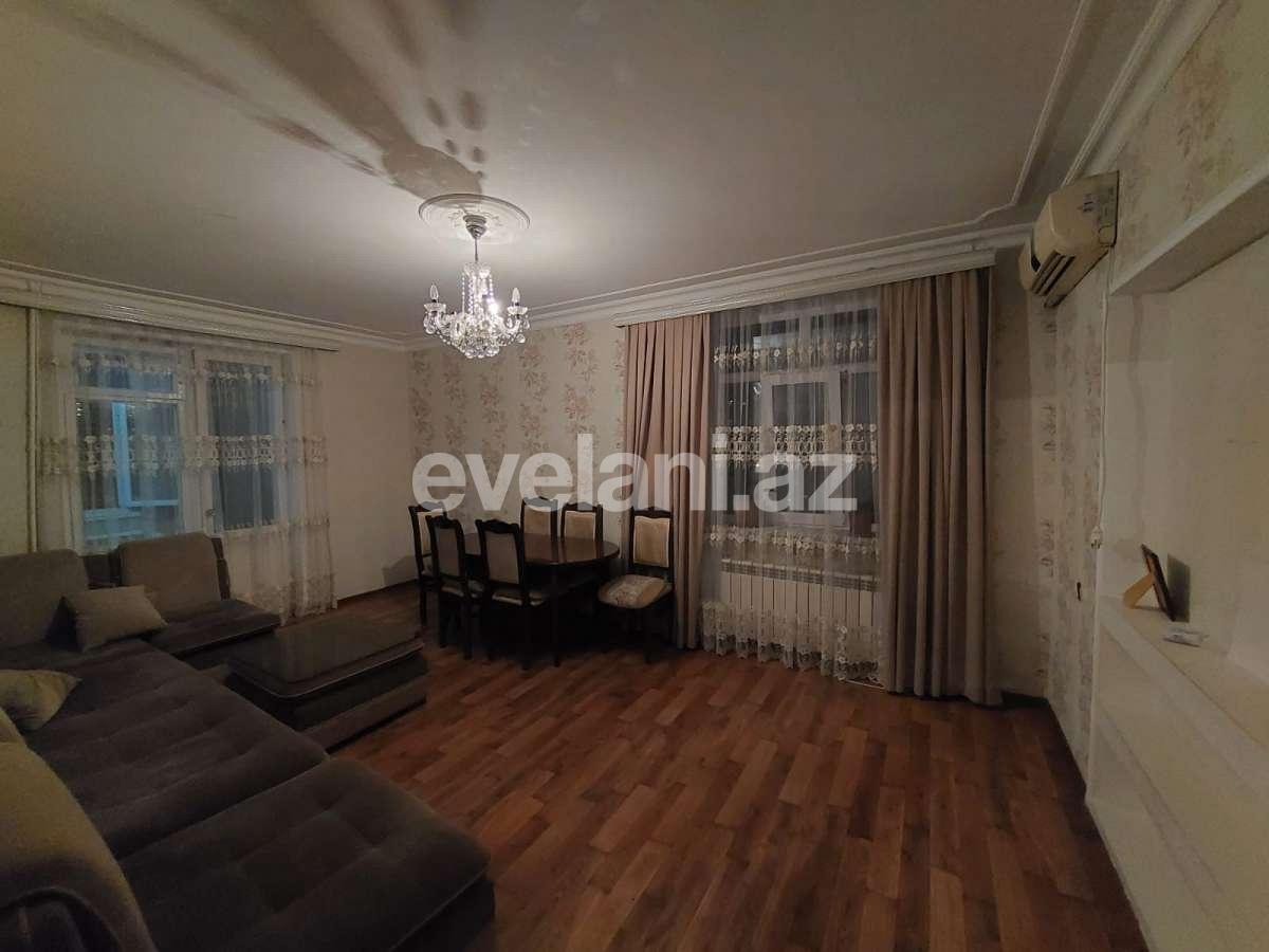 Satılır, köhnə tikili, 4 otaqlı, 110 m², Bakı, Nizami r, Xalqlar Dostluğu m.