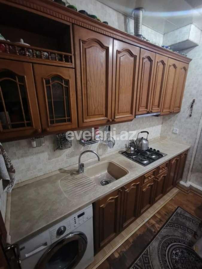 Kirayə verilir, köhnə tikili, 4 otaqlı, 120 m², Bakı, Binəqədi r, M. Rəsulzadə q, Azadlıq prospekti m.