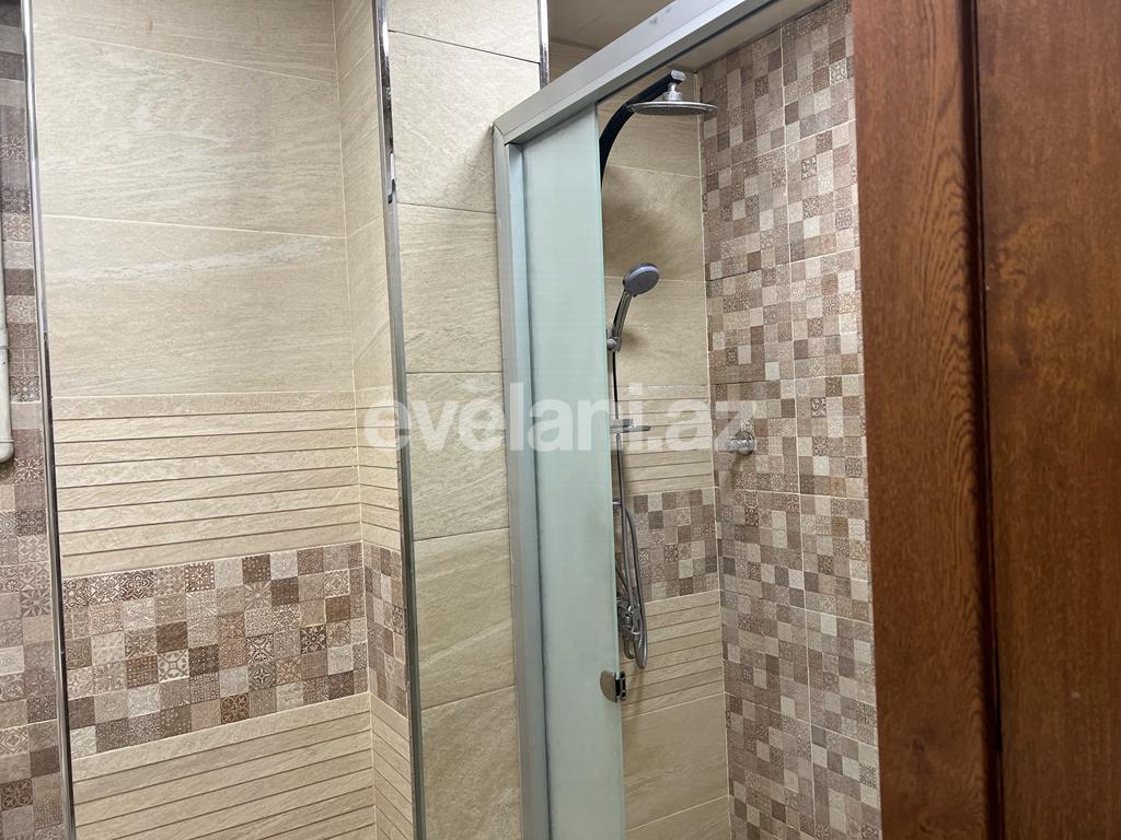 Kirayə verilir, köhnə tikili, 3 otaqlı, 85 m², Bakı, Binəqədi r, 8-ci mikrorayon q, Azadlıq prospekti m.