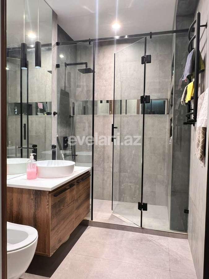 Kirayə verilir, yeni tikili, 2 otaqlı, 81 m², Bakı, Xətai r, Həzi Aslanov m.