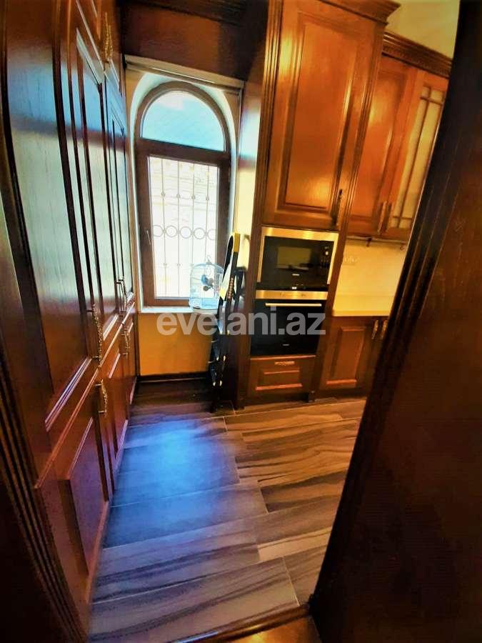 Satılır, yeni tikili, 7 otaqlı, 320 m², Bakı, Səbail r.