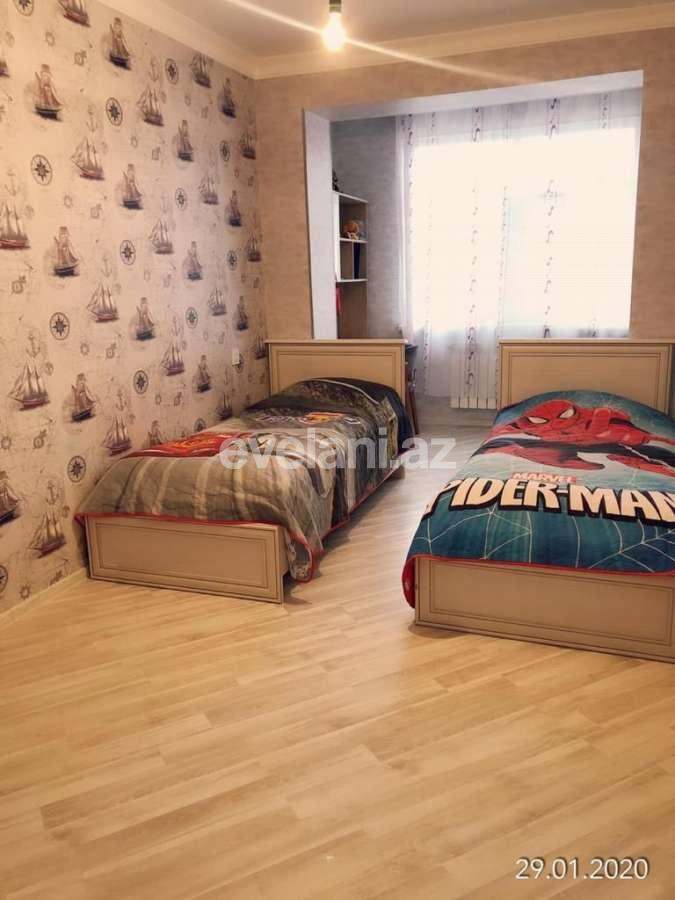 Sale, old building, 3 room, 89.99 m², Baku, Nizami r, Neftchilar m.