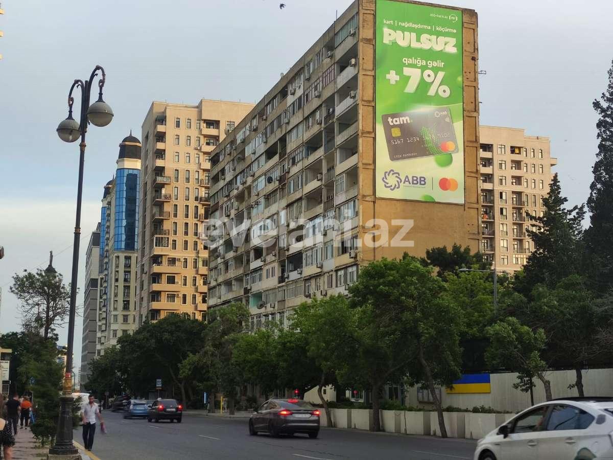 Satılır, köhnə tikili, 3 otaqlı, 100 m², Bakı, Nəsimi r, 28 may m.