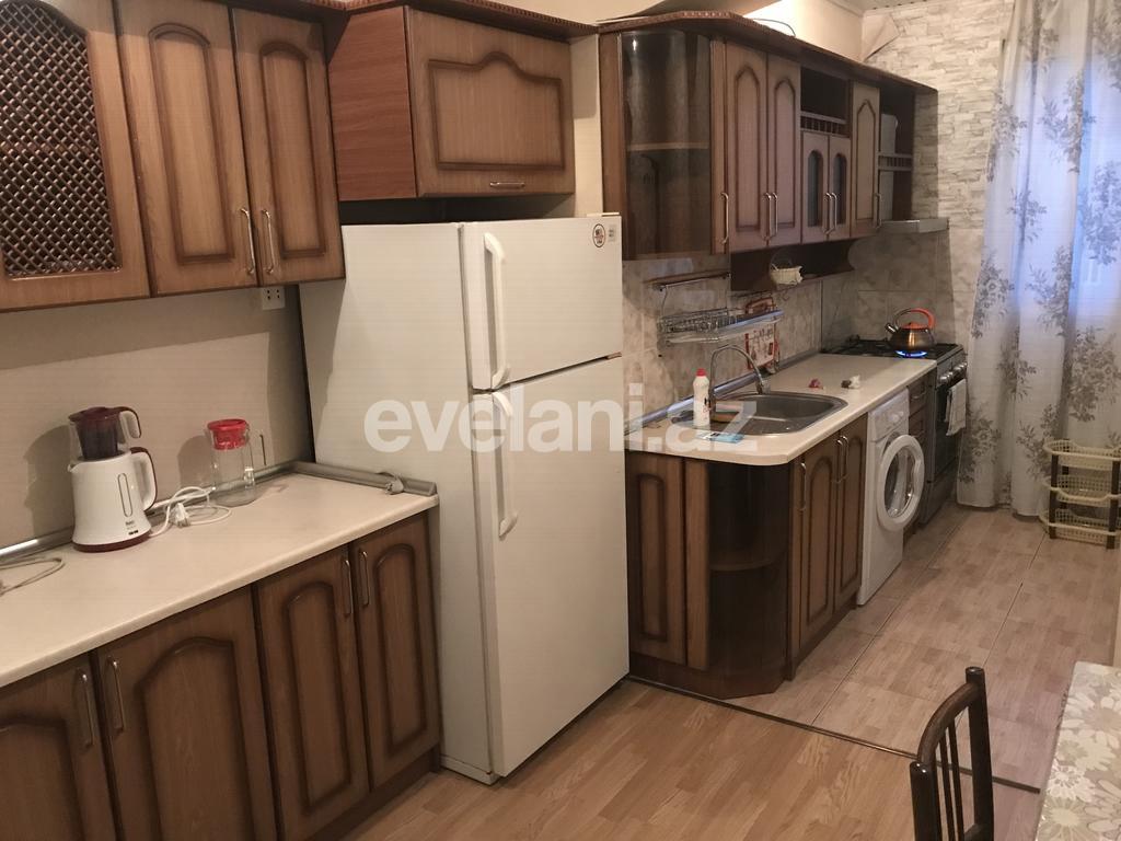 Rent, old building, 2 room, 60 m², Baku, Sabail r.