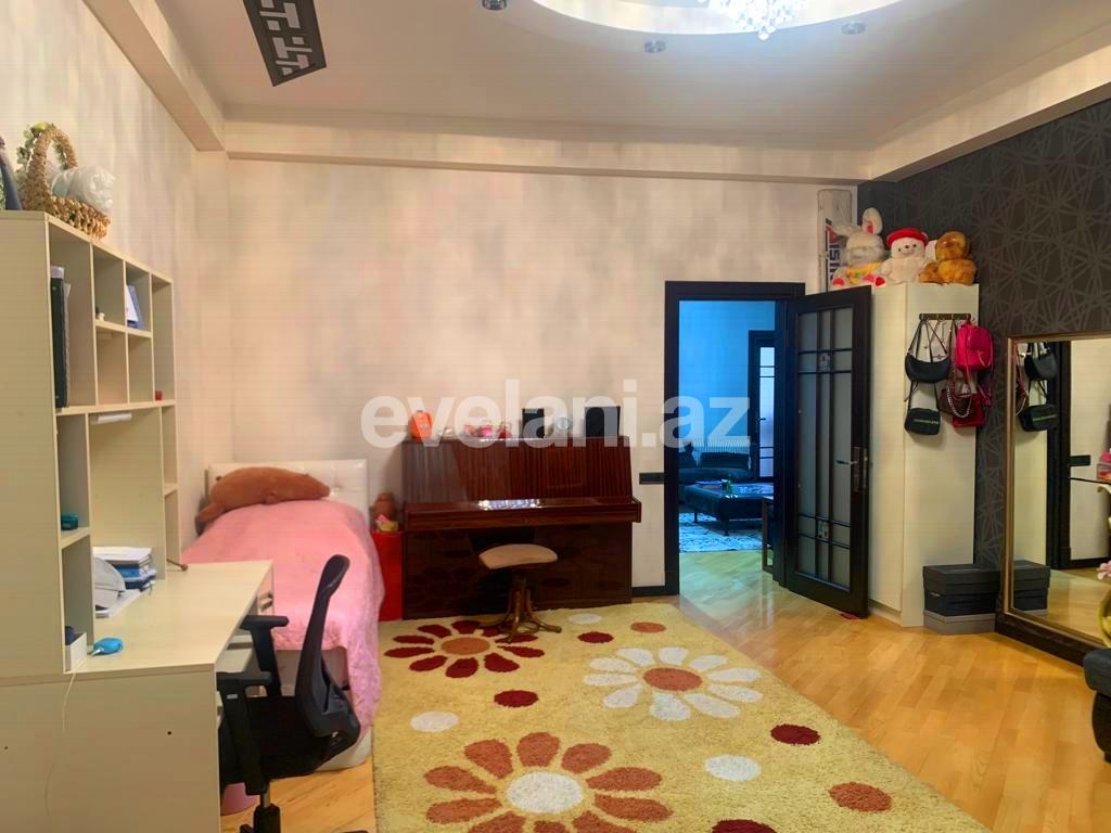 Satılır, yeni tikili, 4 otaqlı, 141 m², Bakı, Yasamal r, İnşaatçılar m.