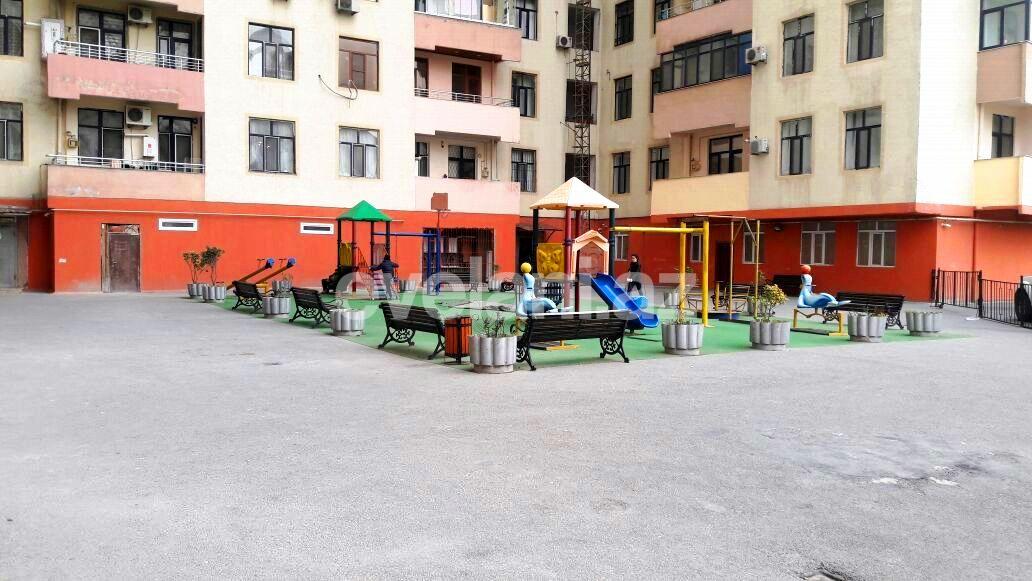 Satılır, yeni tikili, 4 otaqlı, 141 m², Bakı, Yasamal r, İnşaatçılar m.