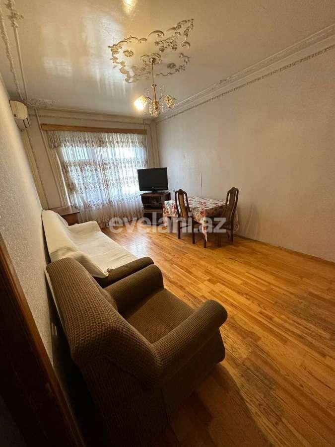 Kirayə verilir, köhnə tikili, 2 otaqlı, 75 m², Bakı, Nəsimi r, 4-cü mikrorayon q, Memar Əcəmi m.