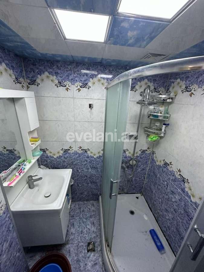 Sale, old building, 3 room, 75 m², Baku, Yasamal r, Elmlar Akademiyası m.