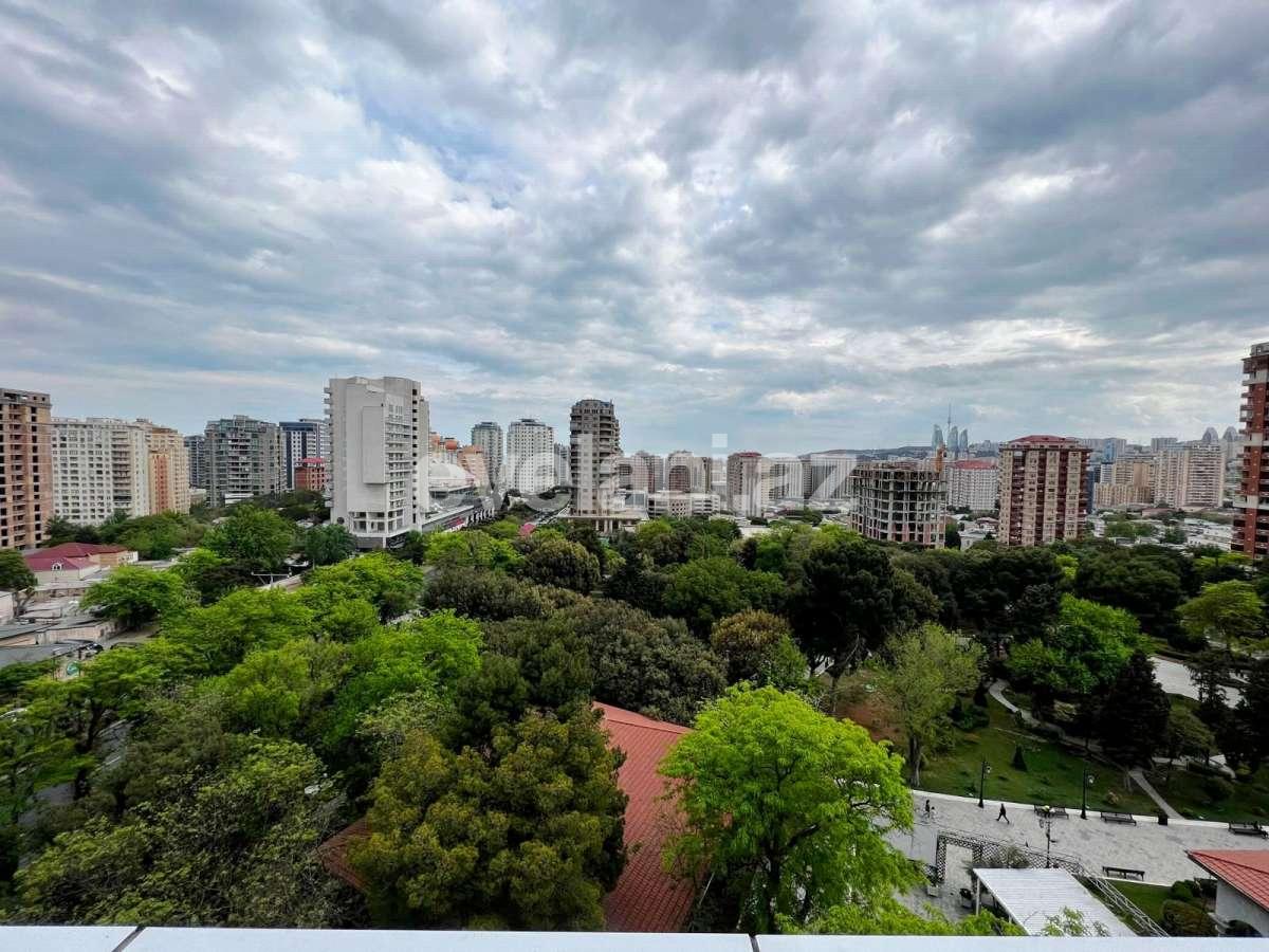 Сдаётся, новостройка, 4-комнаты, 230 m², Баку, Насиминский r, 28 мая m.